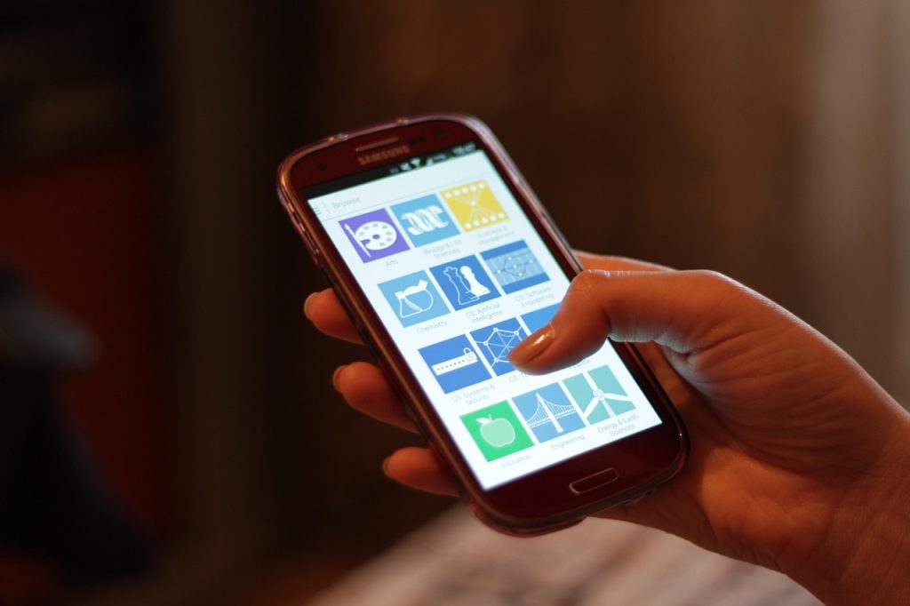 smartphone, touchscreen, communication, screen, apps, android os, device, technology, hand, brown technology, brown phone, brown mobile, brown community, brown communication, brown smartphone, brown telephone, android os, android os, android os, android os, android os